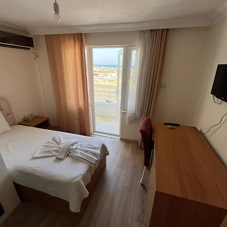 Grand Alver Hotel *
