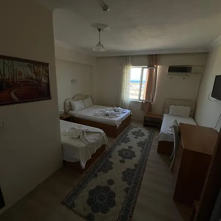 Grand Alver Hotel *