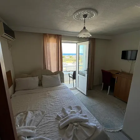 Hotel Grand Alver *
